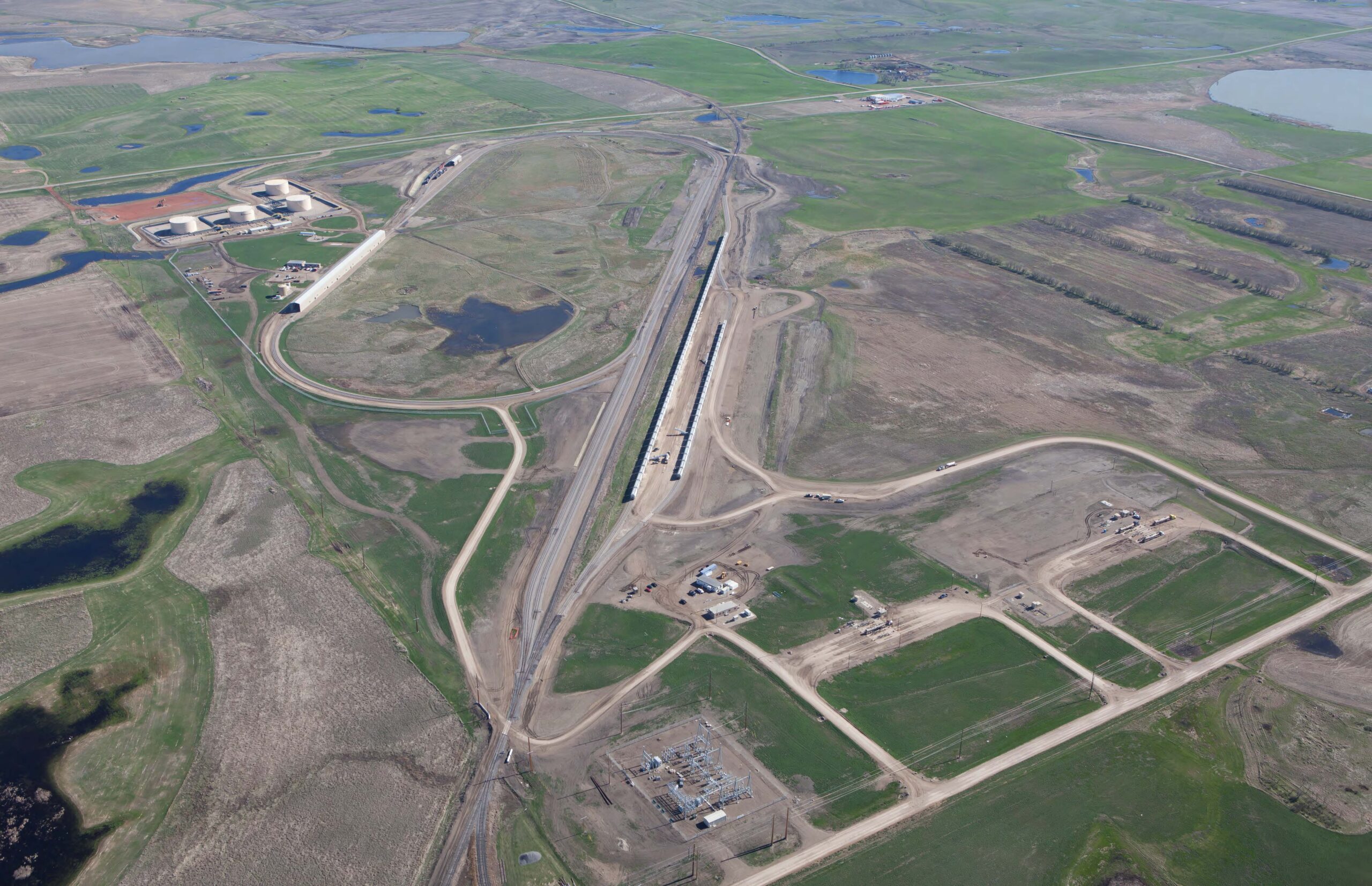 This $50 million multi-purpose facility located in Stanley, ND, was the first unit train facility in the United States designed to load crude oil into a unit train.