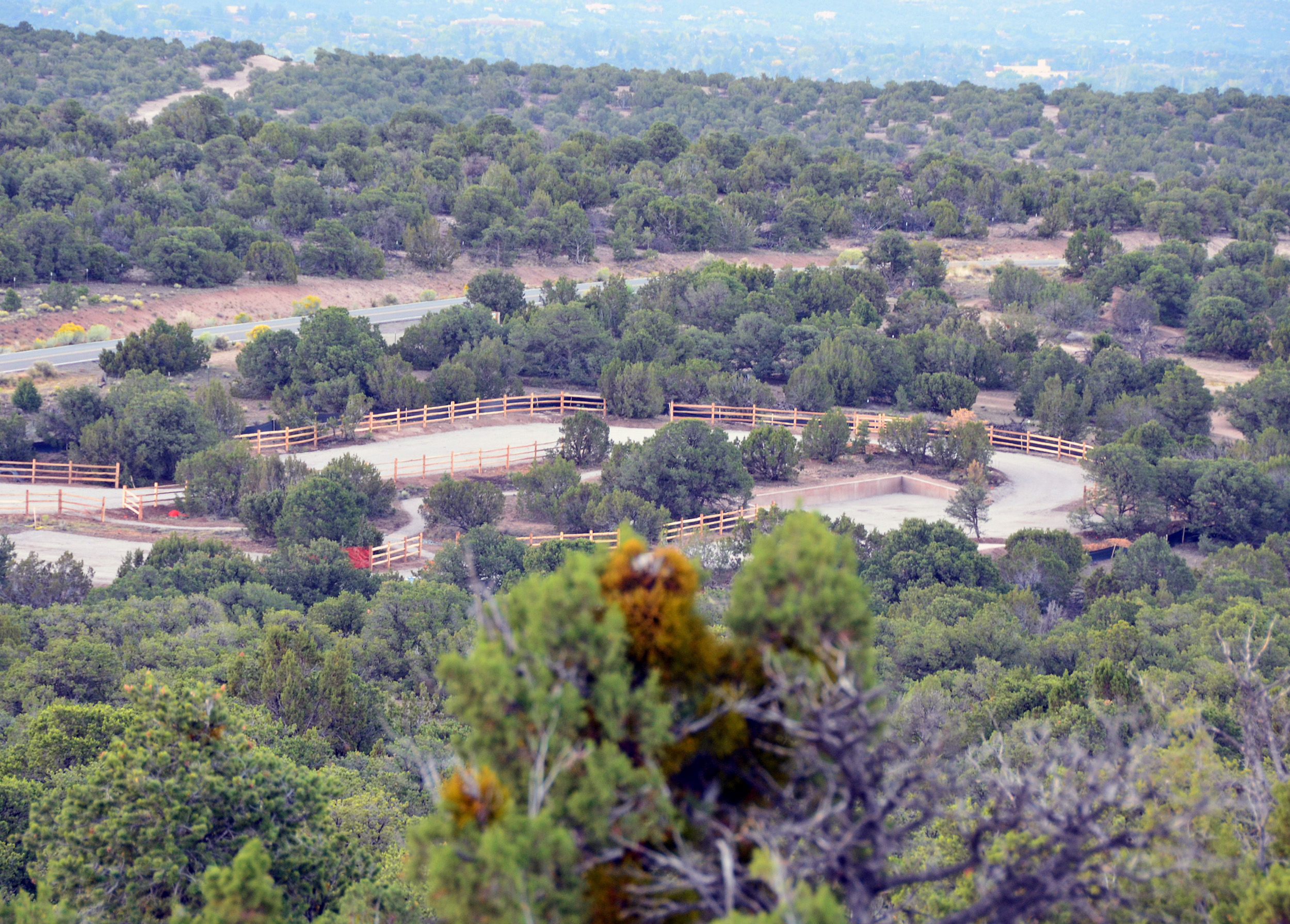 The La Tierra Trails complements existing recreational trails around Santa Fe and expands the City’s wilderness trail offerings to over 60 miles.