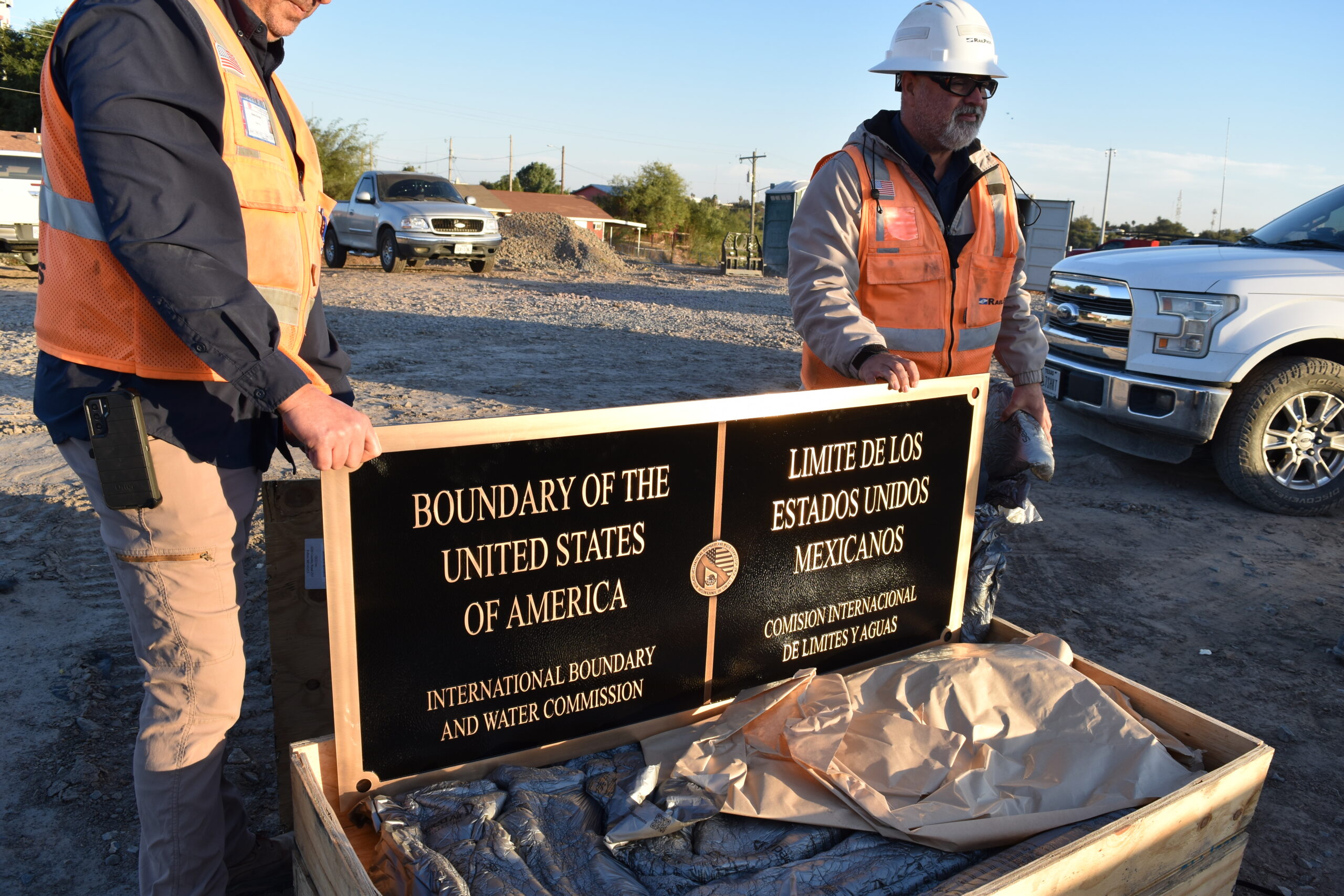 All construction documents were developed in English and Spanish and in International Systems of Units (metric) and imperial measurement systems.