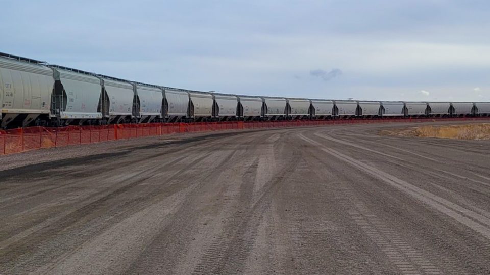 BNSF contracted Wilson & Company to complete the comprehensive design of a primary lead track.